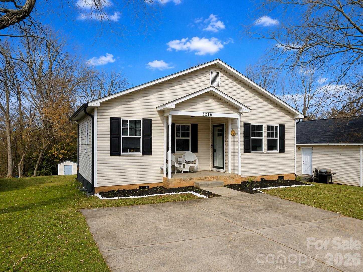 3216 Lasalle Street Charlotte North Carolina United States, for Sale, residential, Kristen Haynes, New Home Buyers Brokers / Realty Pros