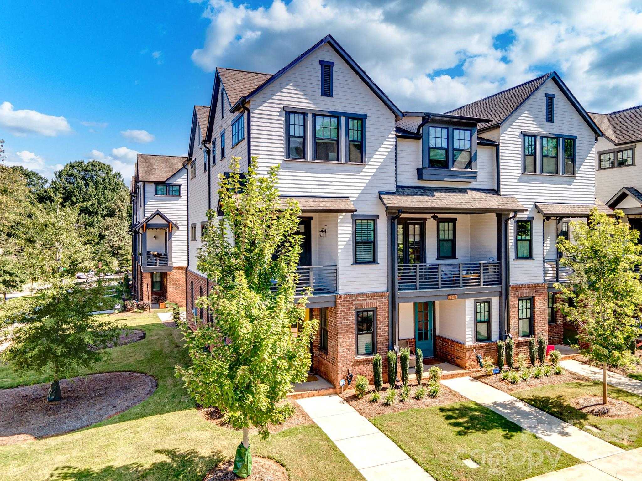 905 E 36th E Charlotte North Carolina United States, for Rent, residential, Kristen Haynes, New Home Buyers Brokers / Realty Pros