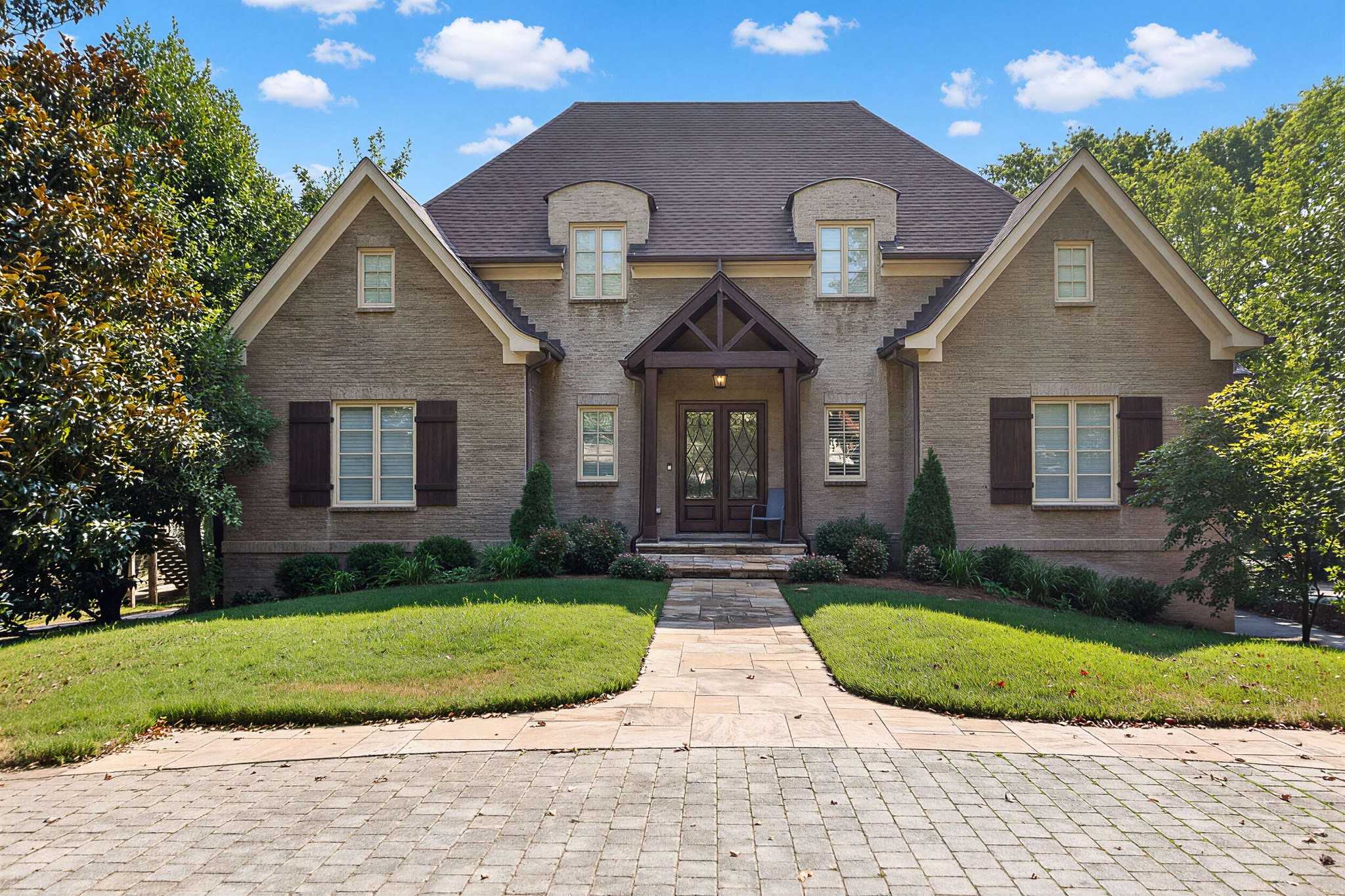 4330 Lindawood Dr Nashville Tennessee United States, for Sale, residential, Adam Hanes, LPT Realty