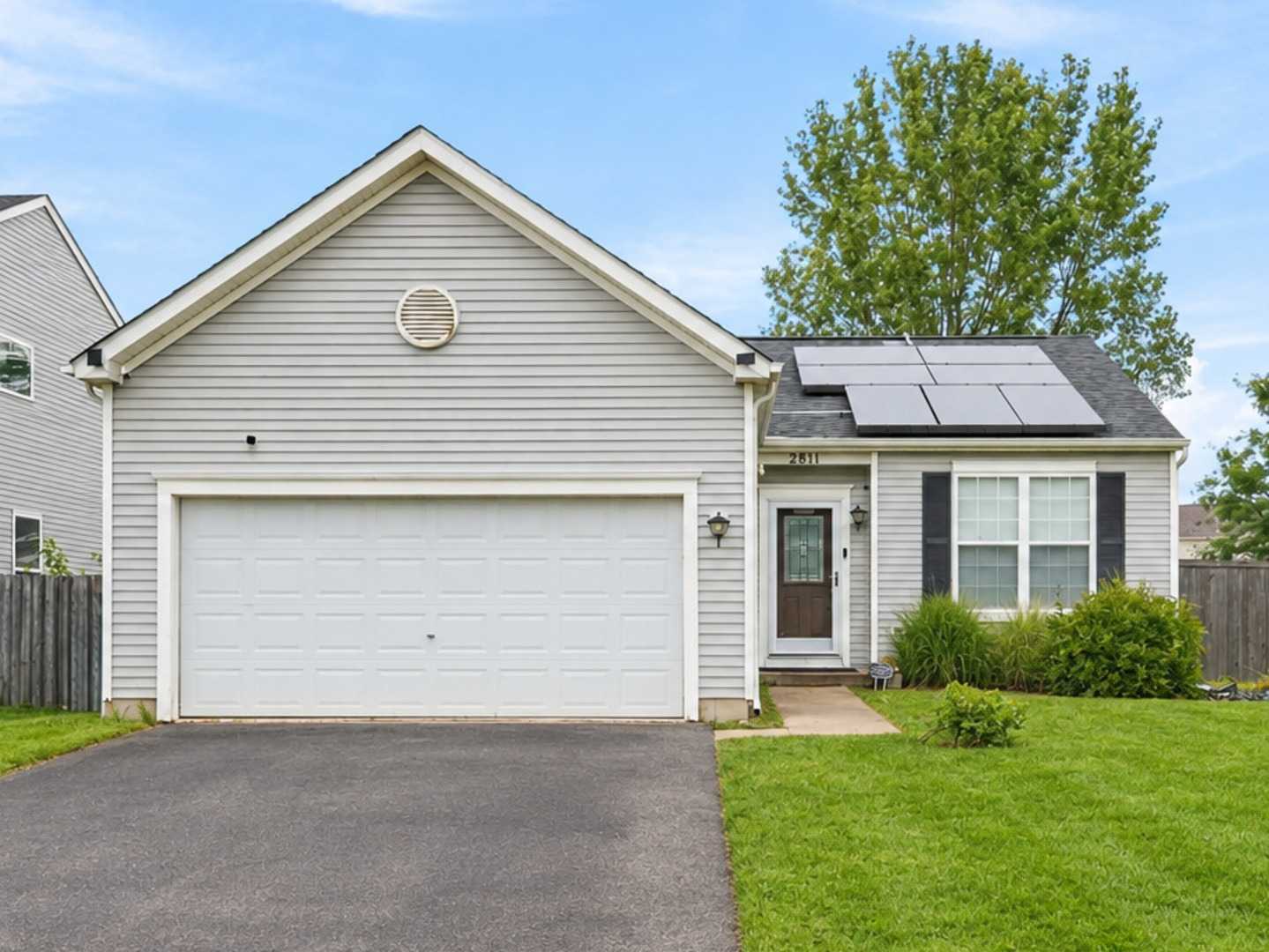 2811 Stonewall Lane Joliet Illinois United States, for Sale, residential,  , Alpha 7 Realty