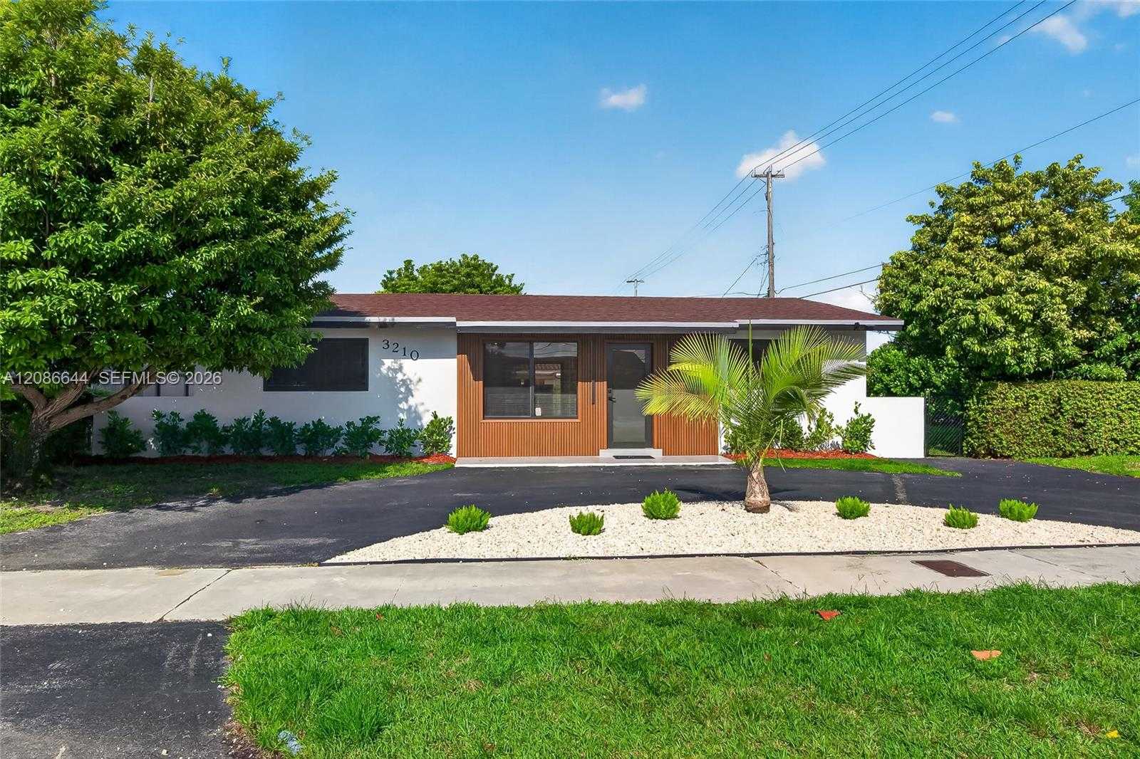 3210 SW 94th Ct Miami Florida United States, for Sale, residential, Sophia Roy, Incom New Demo Office