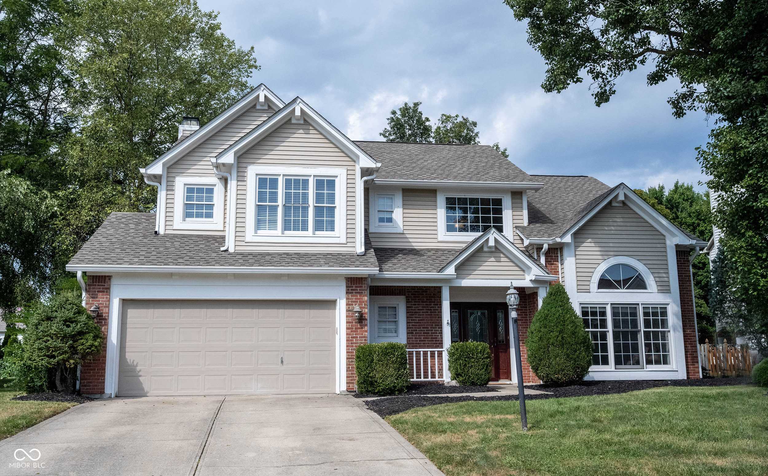 10182 Seagrave Drive Fishers Indiana United States, for Sale, residential, Amir Chaudhary, Kingsway Real Estate Brokerage