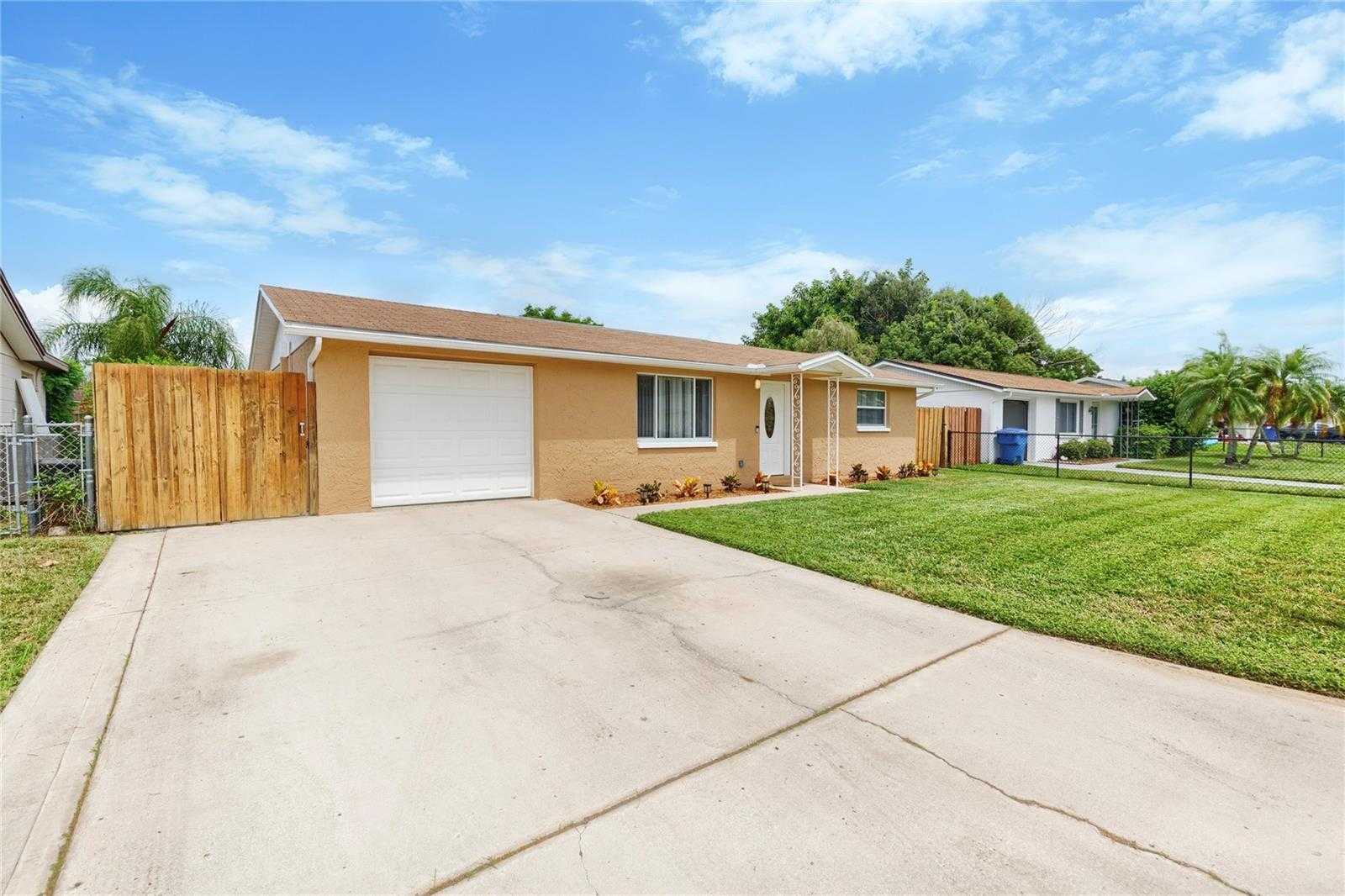 3339 GARFIELD DRIVE Holiday Florida United States, for Sale, residential,  , The Mount Dora Group 