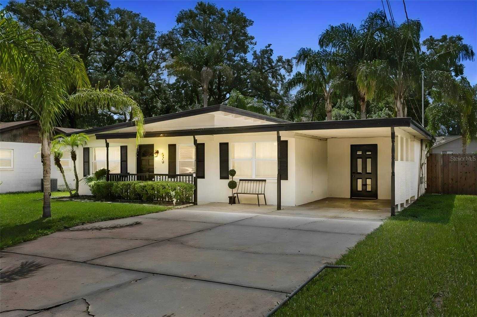 520 OAKHURST STREET Altamonte Springs Florida United States, for Sale, residential, Zaira Mejia, Spaces & Styles Group