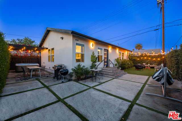 1747 W 30th Street Los Angeles California United States, for Rent, residential,  , Castle Rock Realty