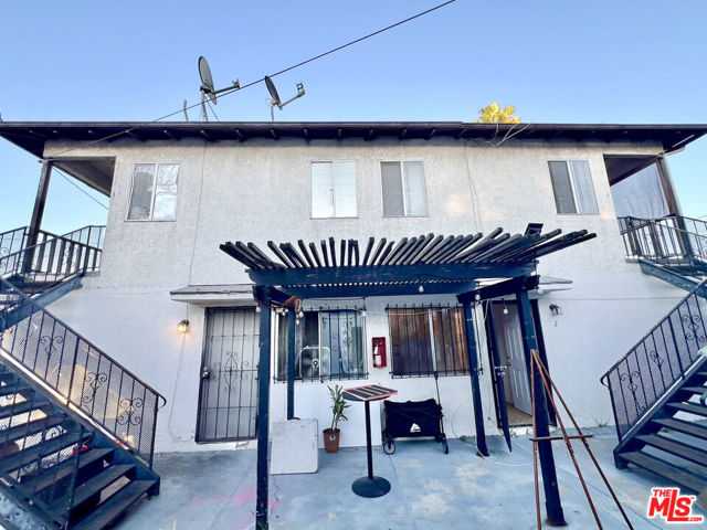 7014 S Western Avenue APT 2 Los Angeles California United States, for Rent, residential,  , Castle Rock Realty