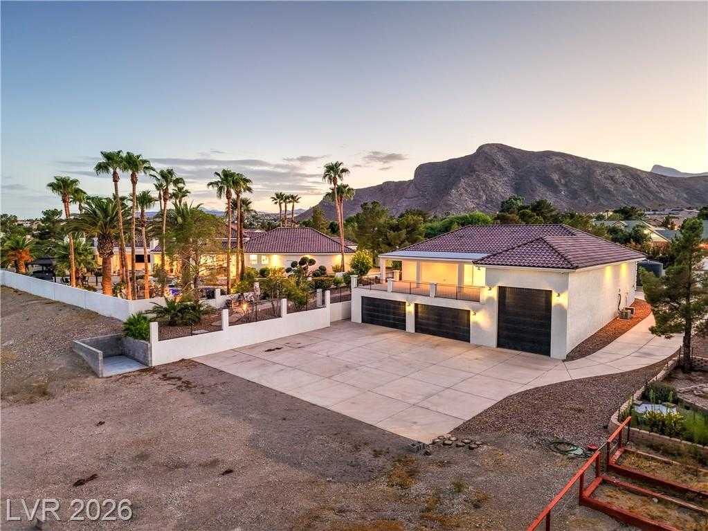9390 Stange Avenue Las Vegas Nevada United States, for Sale, commercial,  , Realty 220