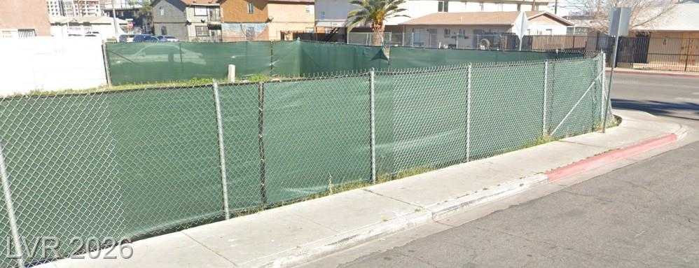 200 Chicago Avenue Las Vegas Nevada United States, for Sale, commercial,  , Realty 220