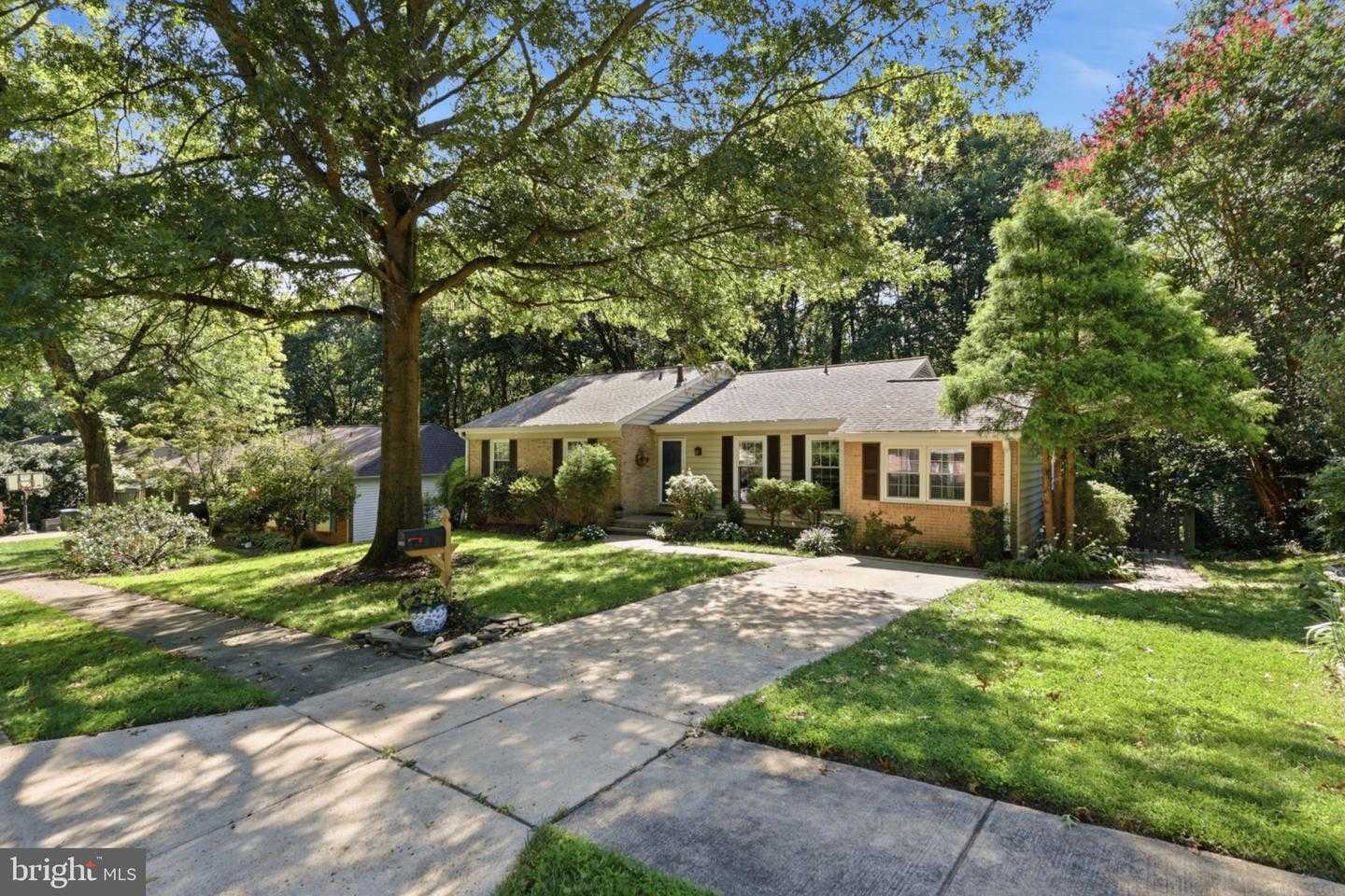 6424 ALLOWAY COURT Springfield Virginia United States, for Sale, residential, Kamalia  Emerson, Samson Properties