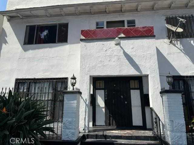 1127 W Martin Luther King Jr Los Angeles California United States, for Sale, commercial, Demo Agent, InCom Real Estate - New Demo Office