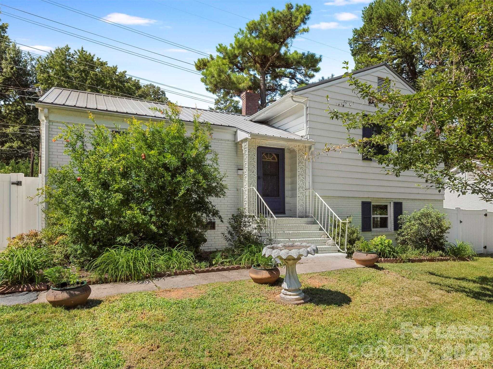5208 Furman Place Charlotte North Carolina United States, for Rent, residential, Kristen Haynes, New Home Buyers Brokers / Realty Pros