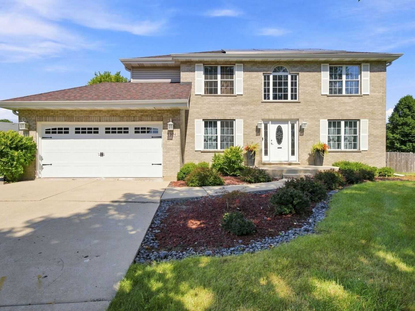 1304 Galway Road Joliet Illinois United States, for Sale, residential,  , Alpha 7 Realty
