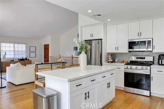 4265 Yosemite Los Angeles California United States, for Sale, residential,  , InCom Real Estate - New Office