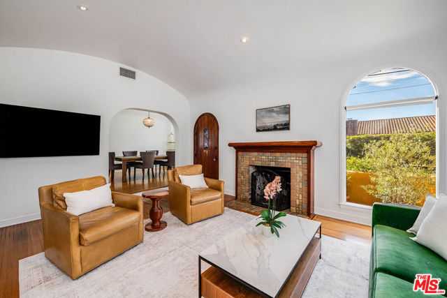 7321 Oakwood Avenue Los Angeles California United States, for Sale, residential,  , InCom Real Estate - New Office