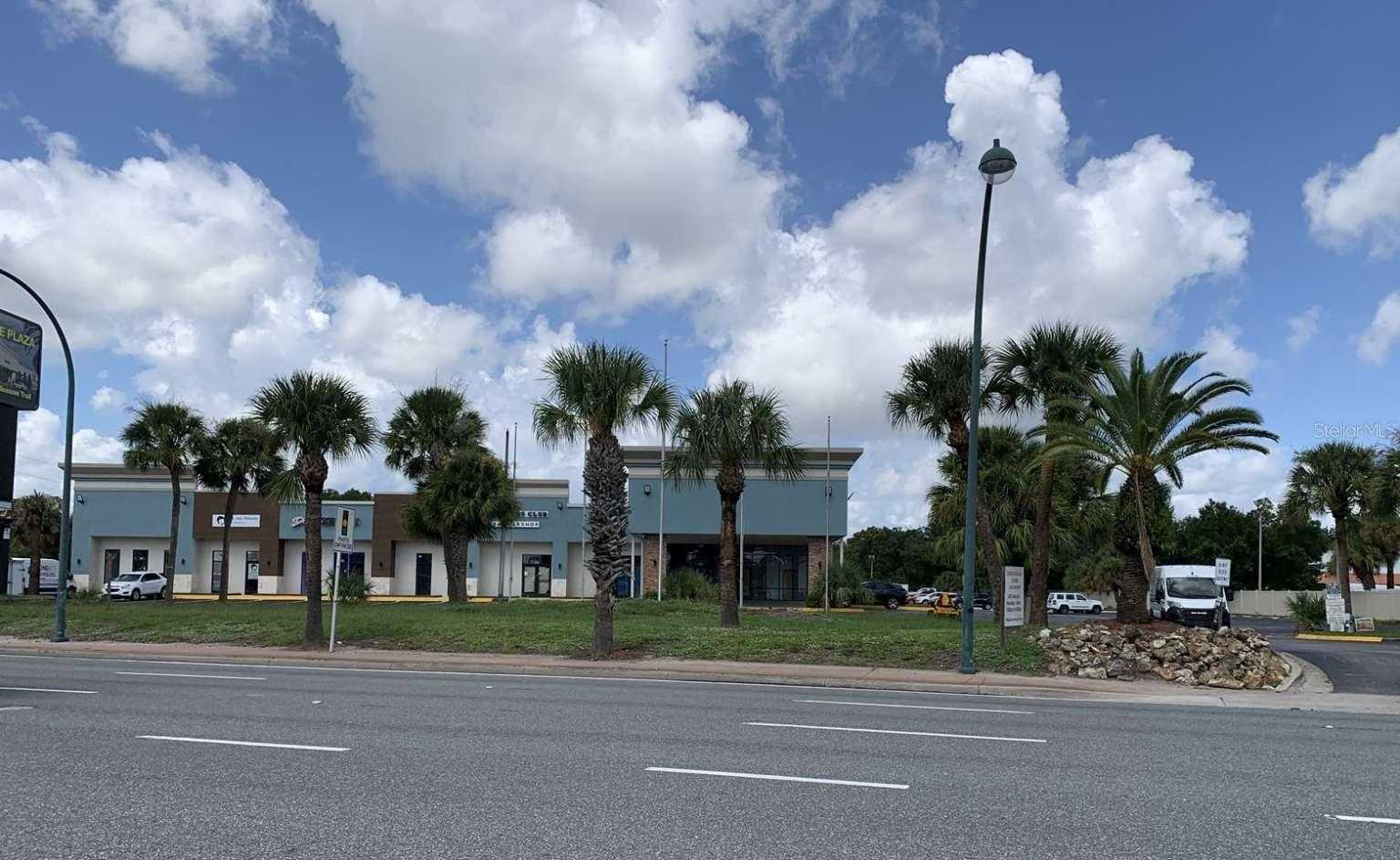 7900 S ORANGE BLOSSOM TRAIL APT 1117 Orlando Florida United States, for Sale, residential, Ken Anderson, ApexOne Realty, Inc.