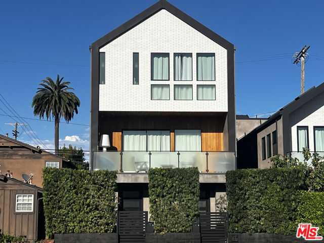 2606 S Barrington Avenue Los Angeles California United States, for Sale, commercial,  , Castle Rock Realty