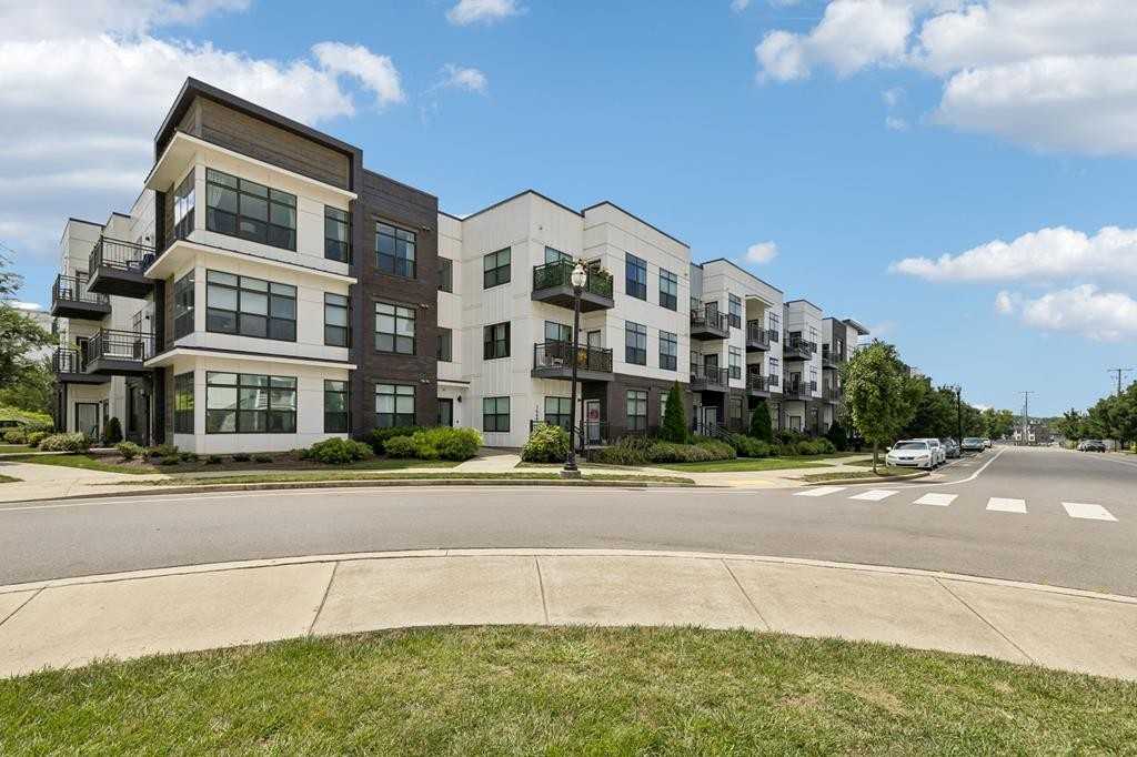 1638 54th Ave  N APT 101 Nashville Tennessee United States, for Sale, residential, Amy Kempf, Reliant Realty ERA Powered