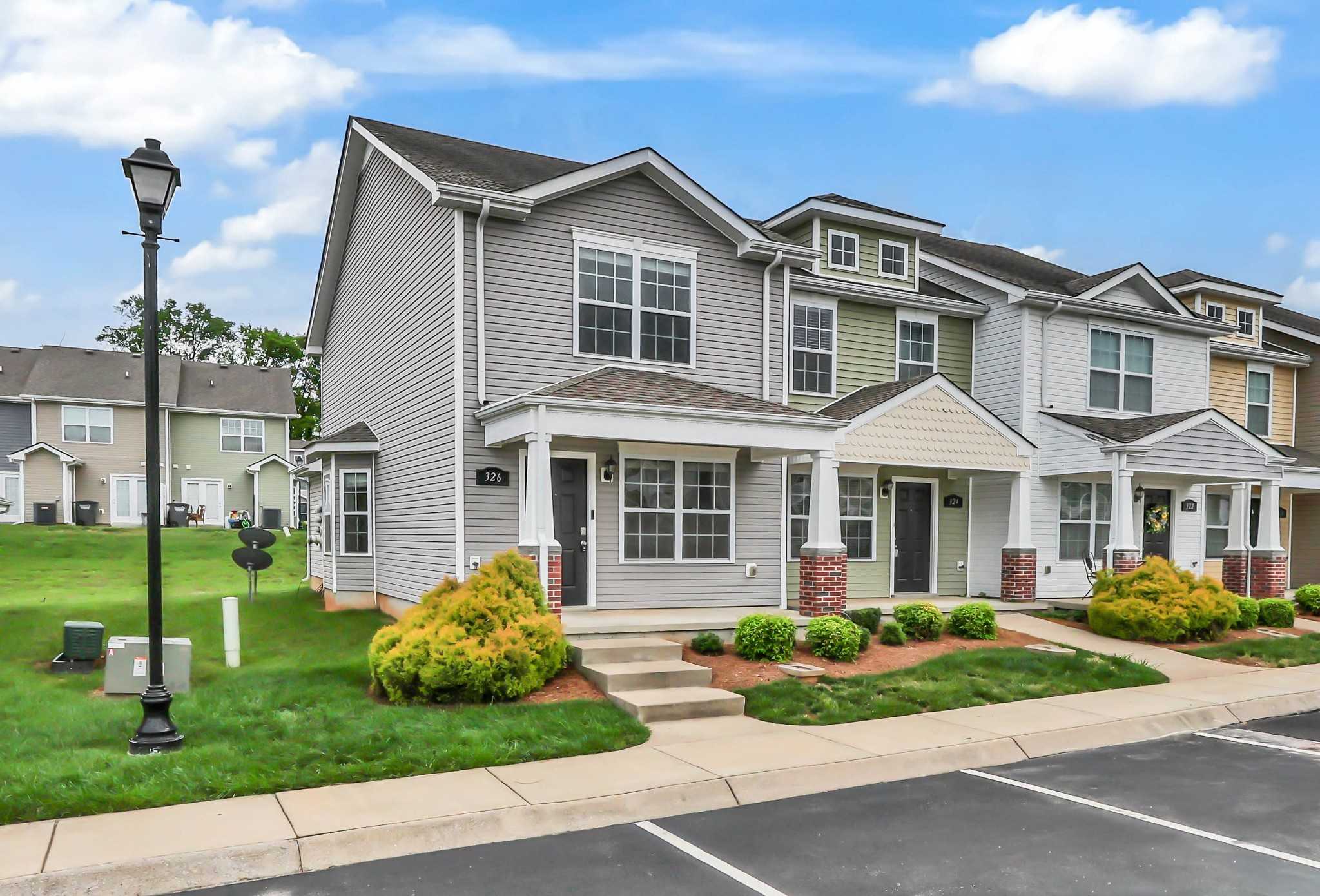 326 Sam Houston Cir Clarksville Tennessee United States, for Rent, residential, Sandra Hester, Keystone Realty and Management