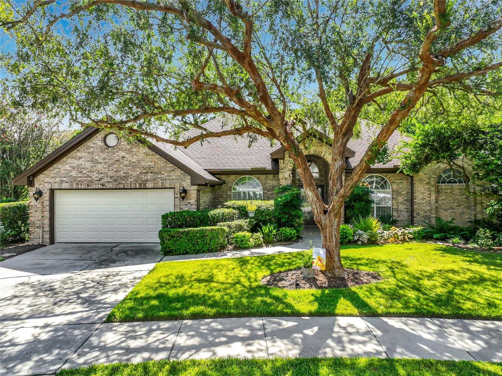 324 REMINGTON DRIVE Oviedo Florida United States, for Sale, residential, Fritz Wardlow, HomeSmart