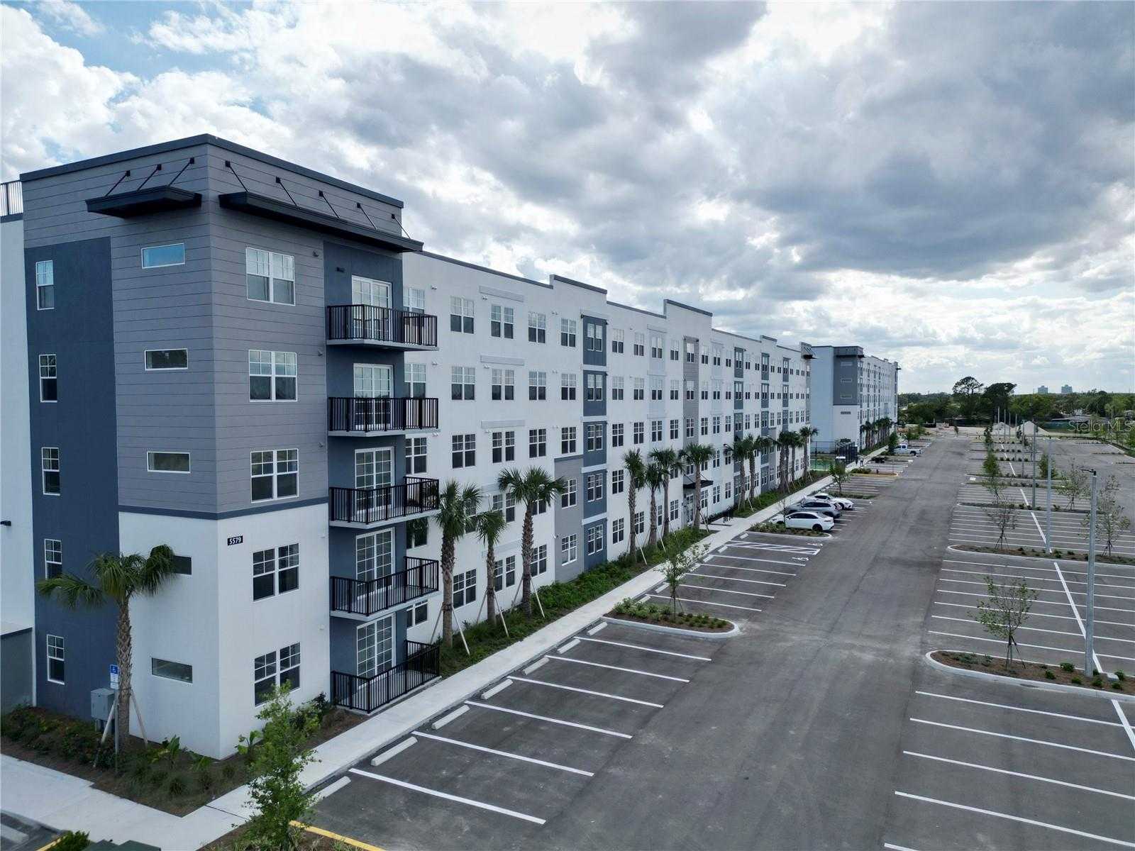 5579 MILLENIA PARK BOULEVARD APT 305 Orlando Florida United States, for Rent, residential, Joao Pereira, La Rosa Realty
