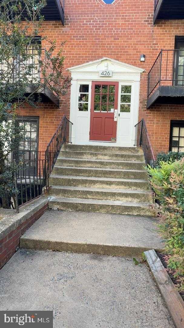 426 N ARMISTEAD STREET APT 201 Alexandria Virginia United States, for Rent, residential,  , The Holly Group