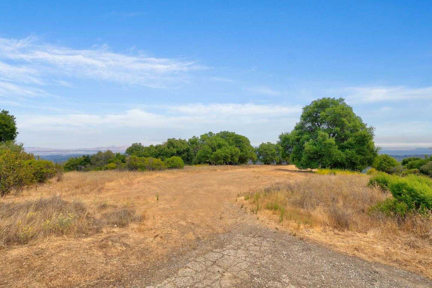 Swiss Creek LN Cupertino California United States, for Sale, residential, Shanmughasundaram Gounder, Keller Williams Realty - Silicon City