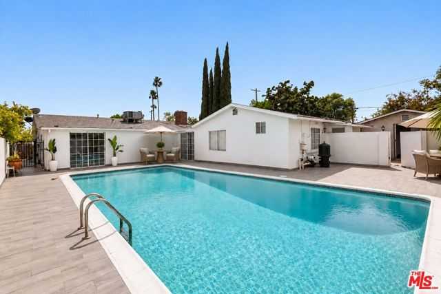 11853 Cantara Street Los Angeles California United States, for Sale, residential,  , Castle Rock Realty