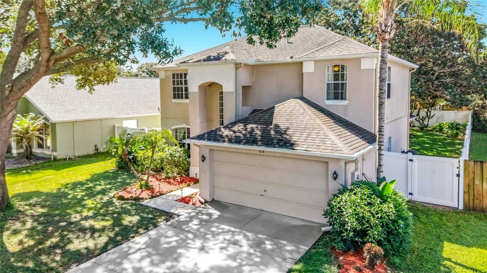513 WINDING HOLLOW AVENUE Ocoee Florida United States, for Sale, residential, Zaira Mejia, Spaces & Styles Group