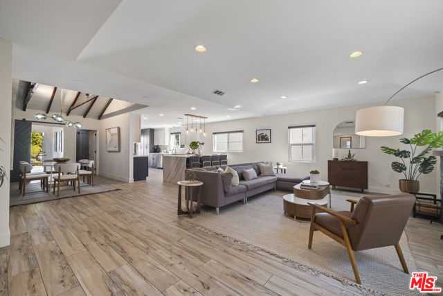 11023 Kling Street Toluca Lake California United States, for Sale, residential, Jennifer Hein, Realty Executives Homes
