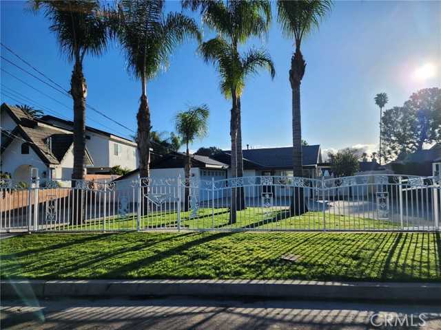 8132 Hatillo Los Angeles California United States, for Sale, residential,  , InCom Real Estate - New Office