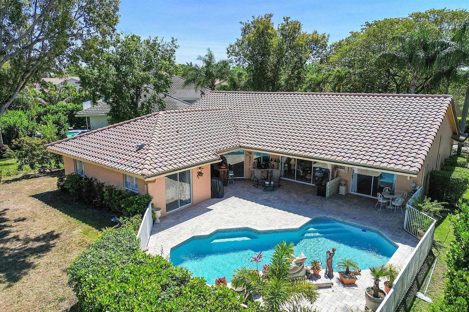 4636 ROTHSCHILD Drive Coral Springs Florida United States, for Sale, residential, Pierre J Denis, Realty 100
