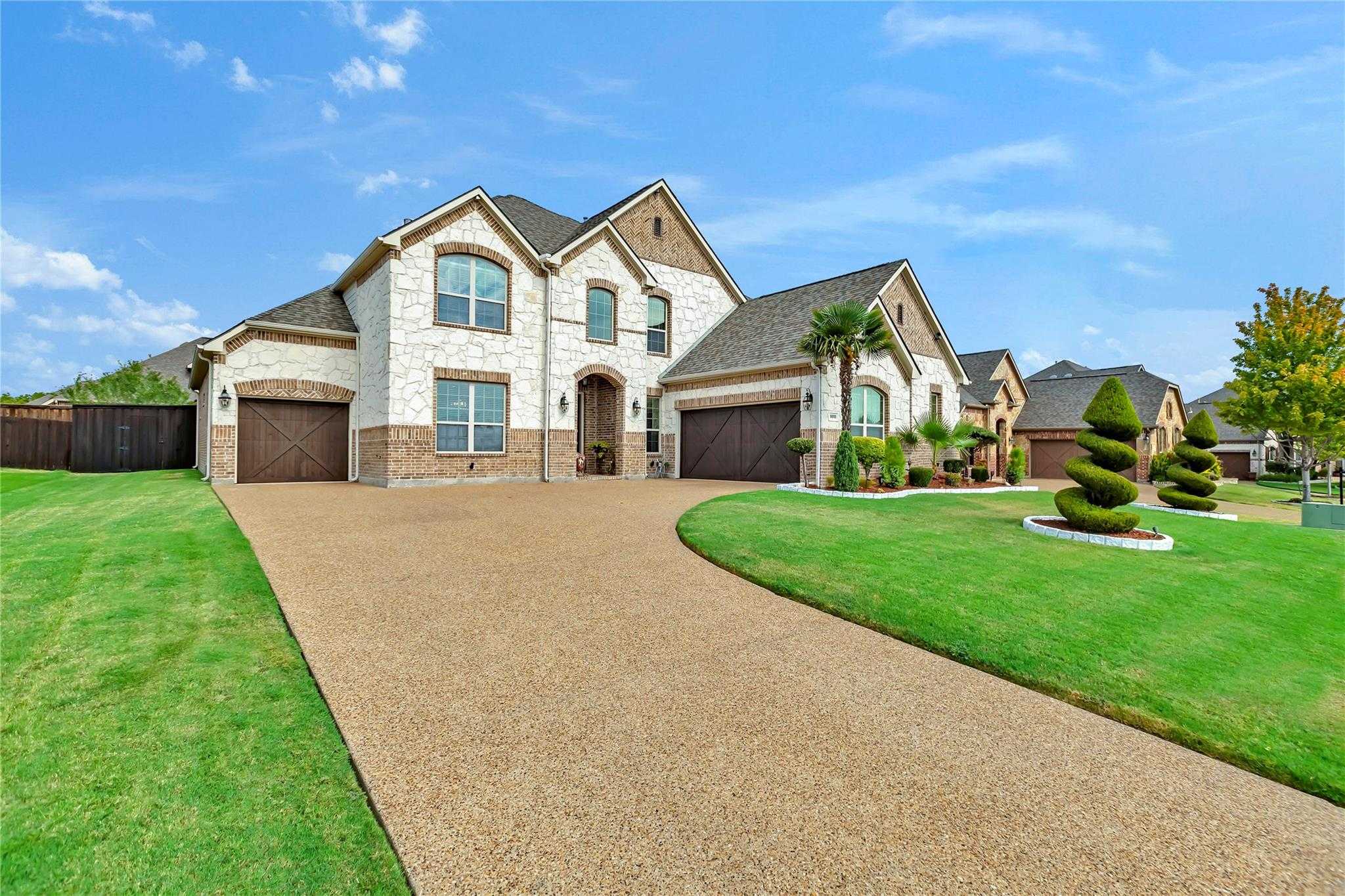 9810 Clubhouse Circle Rowlett Texas United States, for Sale, residential,  , Orbit Realty Group