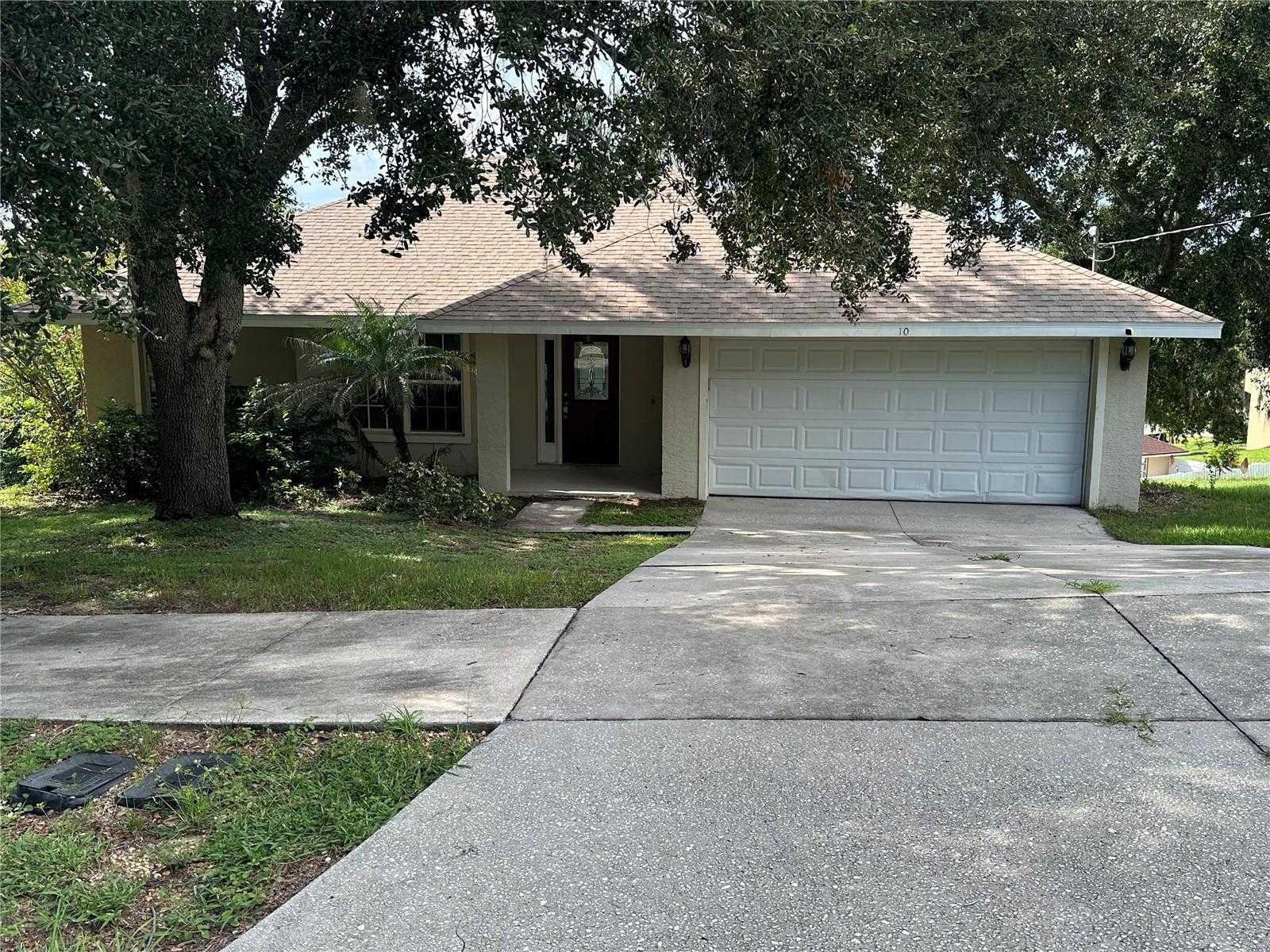 10 SUNNYSIDE DRIVE Clermont Florida United States, for Sale, residential, Zaira Mejia, Spaces & Styles Group