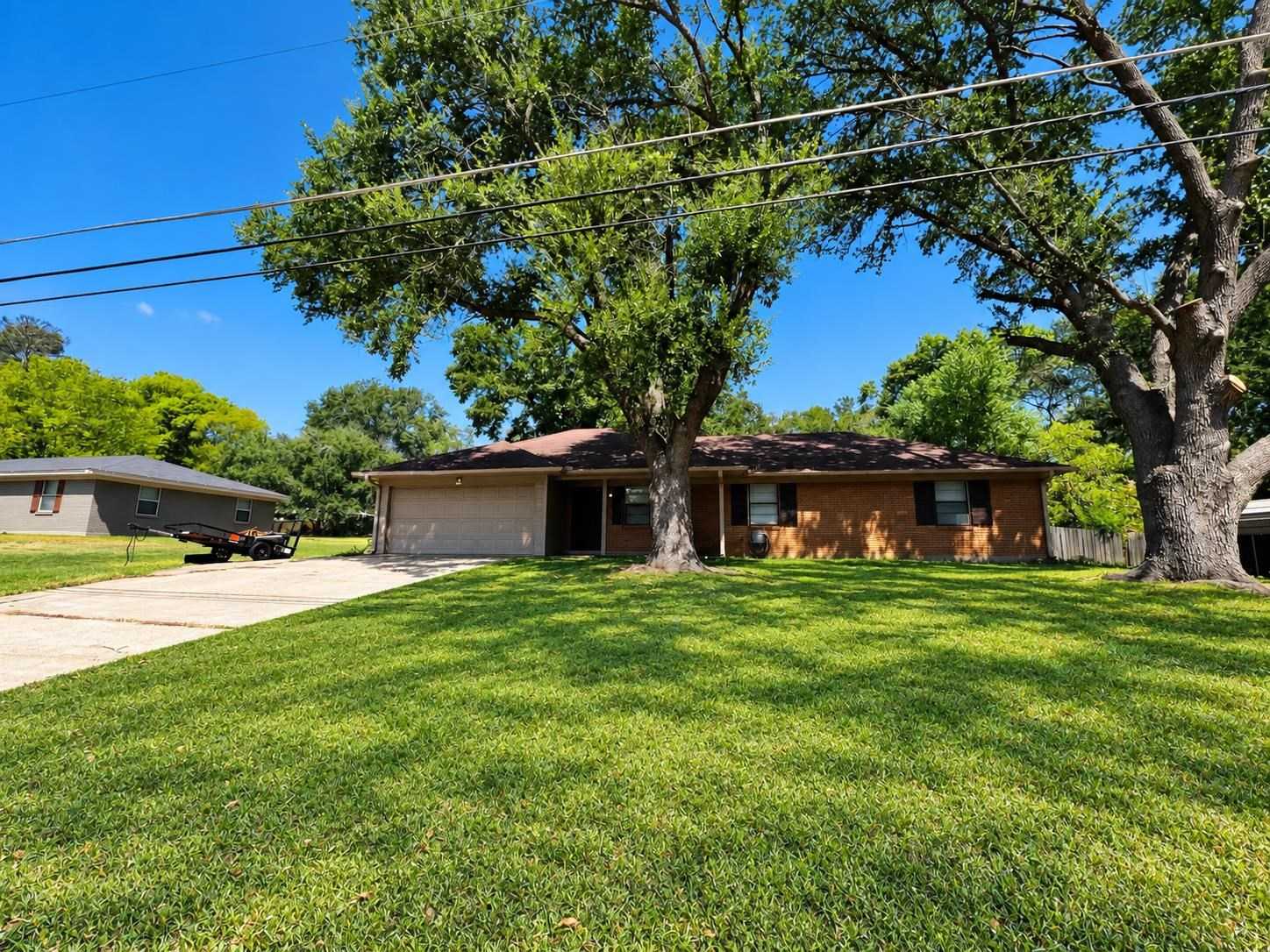 211 Solti Dr Longview Texas United States, for Sale, residential,  , Drake Chapman Real Estate, Brokerage