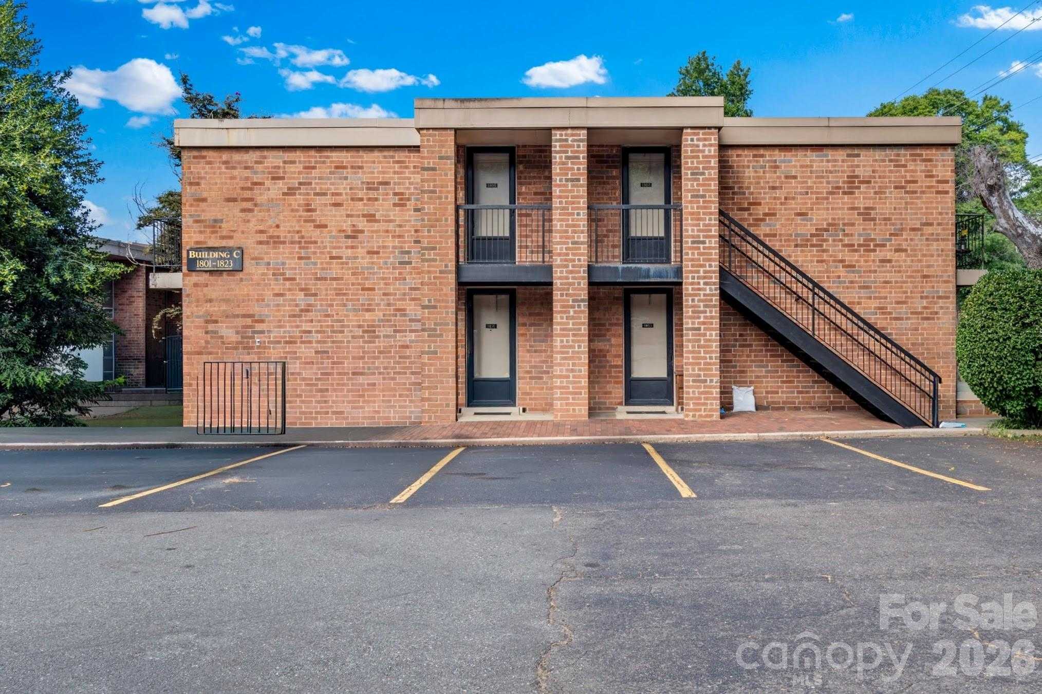 1805 Hawthorne Road Winston Salem North Carolina United States, for Sale, residential,  , The Headley Group Realty