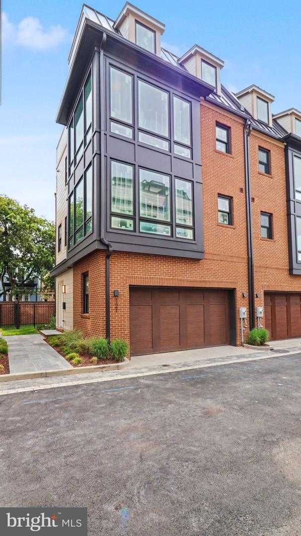 121 N WEST STREET Alexandria Virginia United States, for Sale, residential,  , The Holly Group