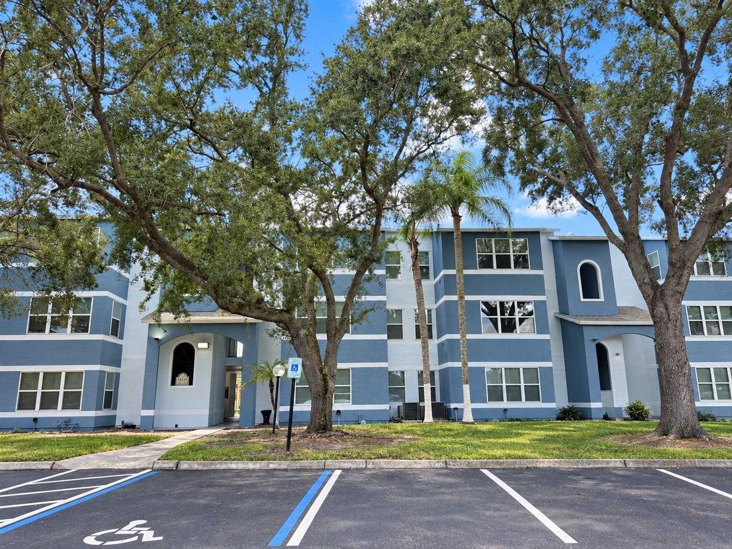 4572 COMMANDER DRIVE APT 1211 Orlando Florida United States, for Rent, residential, Joao Pereira, La Rosa Realty