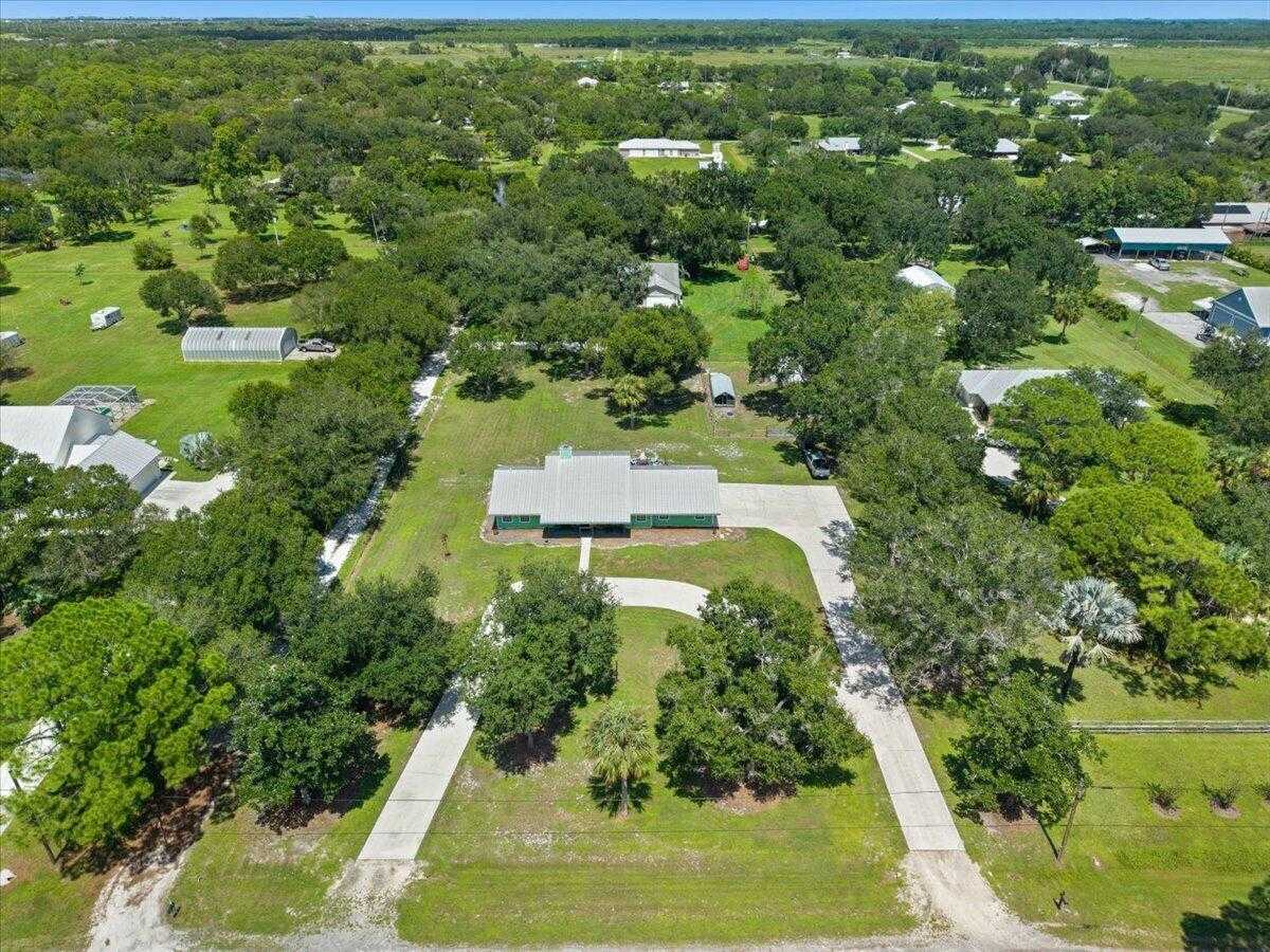 10880 Heil Road Fort Pierce Florida United States, for Sale, residential,  , Phoenix Realtors LLC