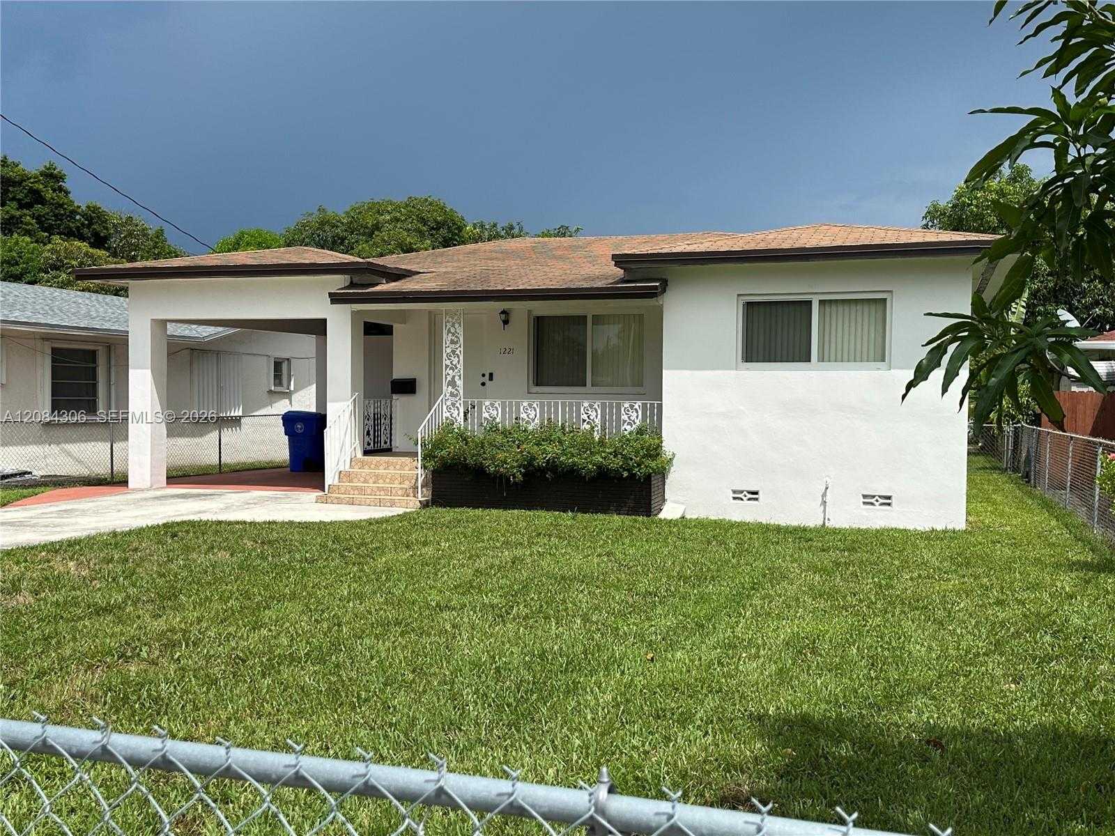 1221 NW 34th Ave  APT 1221 Miami Florida United States, for Rent, residential, Sandra Benkahla, The 305 Agency