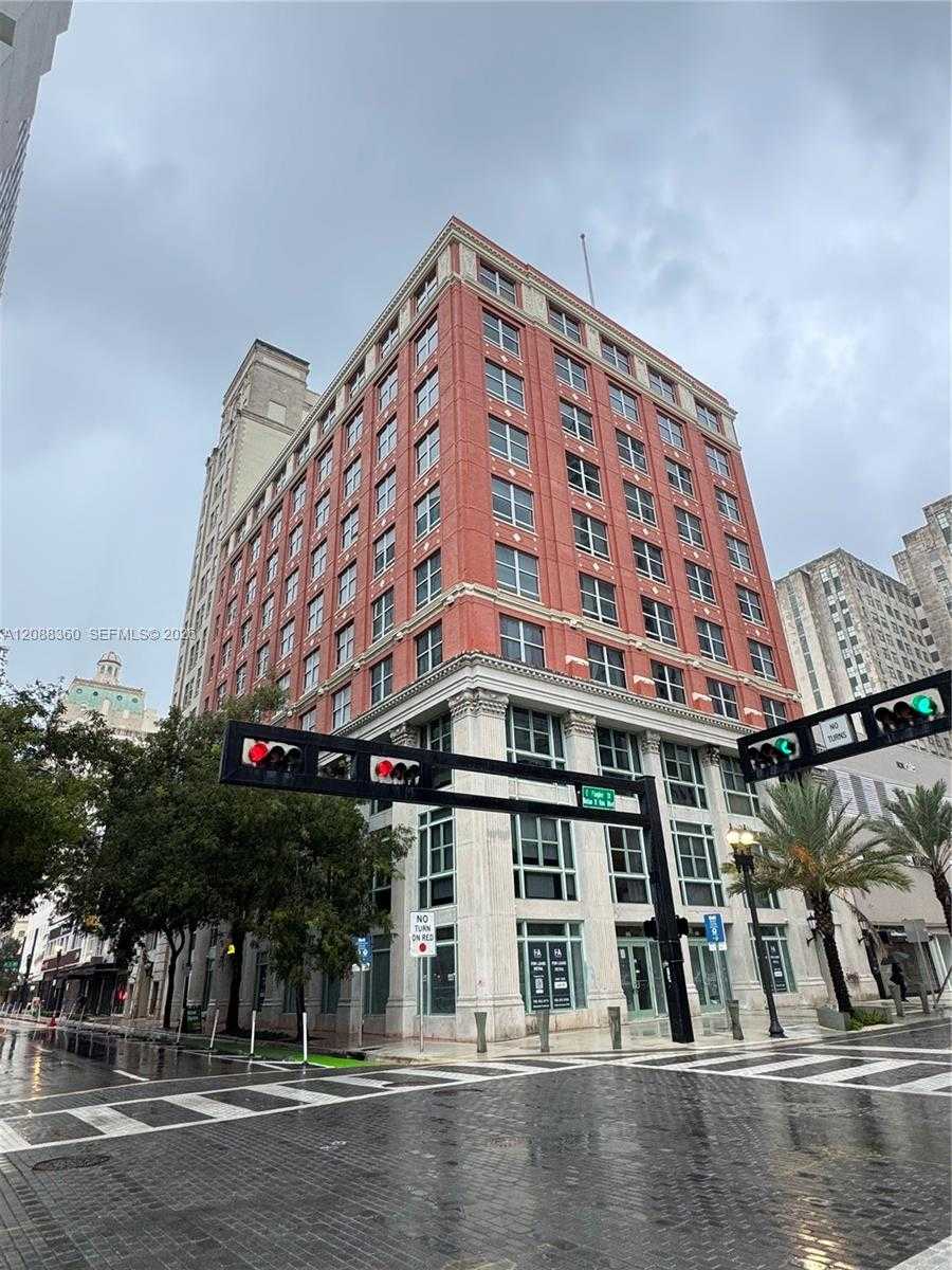 111 E Flagler St  APT 304 Miami Florida United States, for Rent, residential, Sandra Benkahla, The 305 Agency