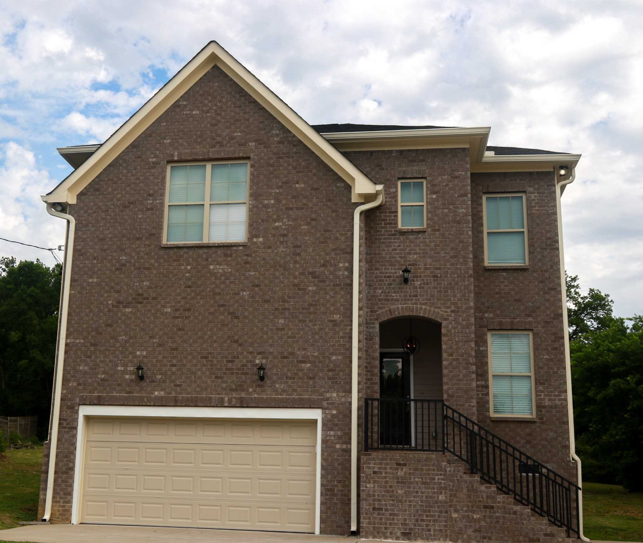 709 Moormans Arm Rd Nashville Tennessee United States, for Sale, residential, Adam Hanes, LPT Realty