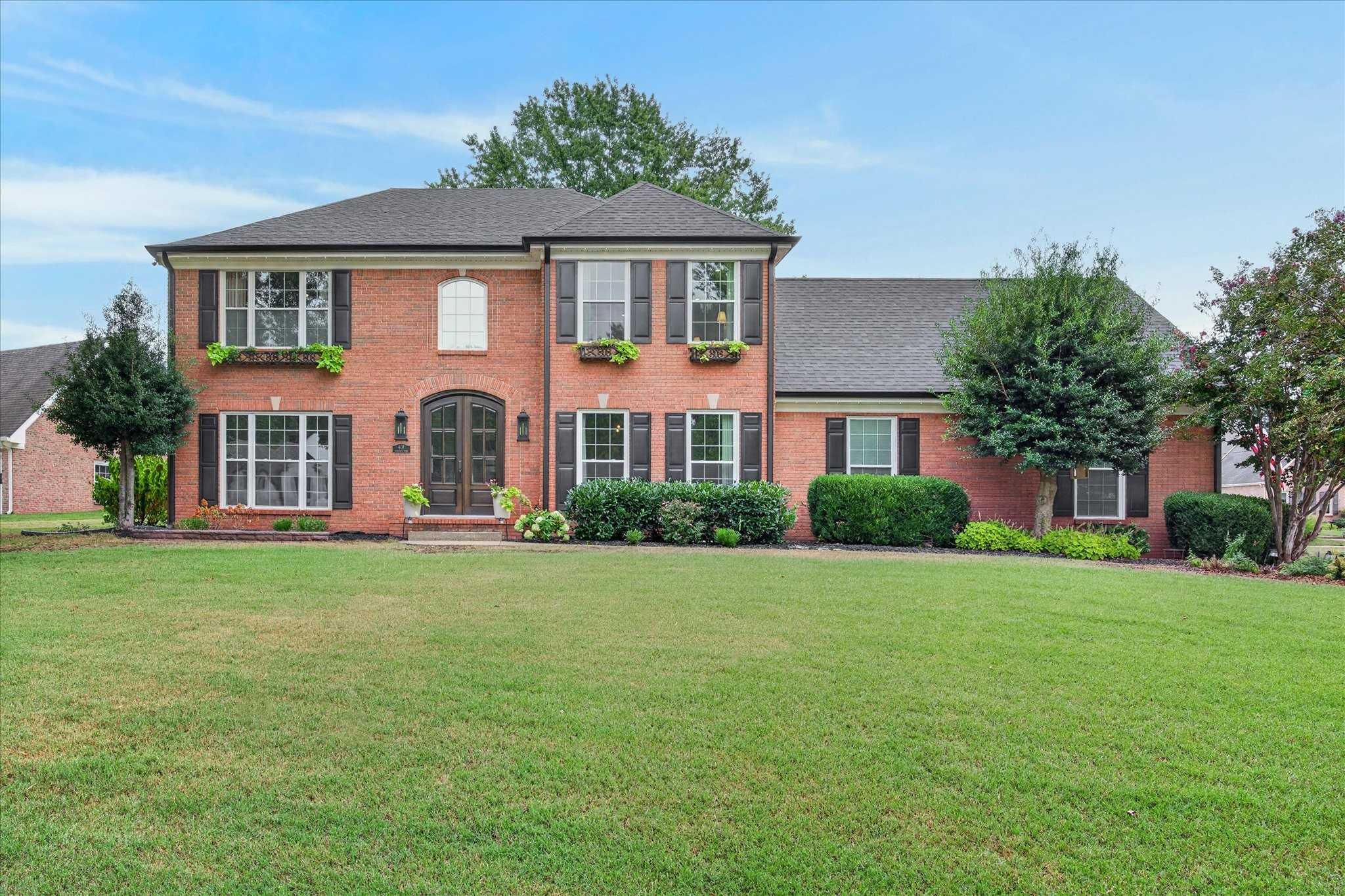 407 Savannah Trace Dr Clarksville Tennessee United States, for Sale, residential, Rebekah  Sprabary, Sweet Home Realty & Property Management