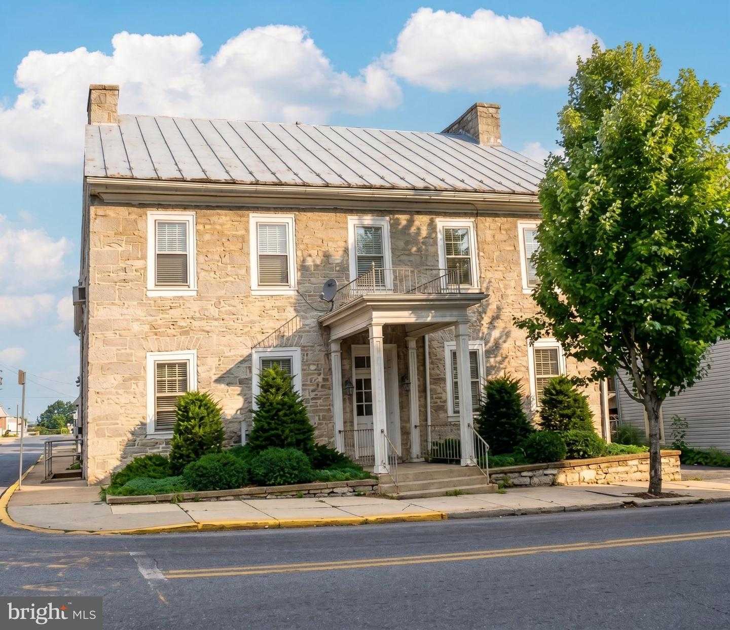 51 E MAIN STREET APT APT 3 Newville Pennsylvania United States, for Rent, residential, Bruno Tarquinii, Fairfax Realty Premier