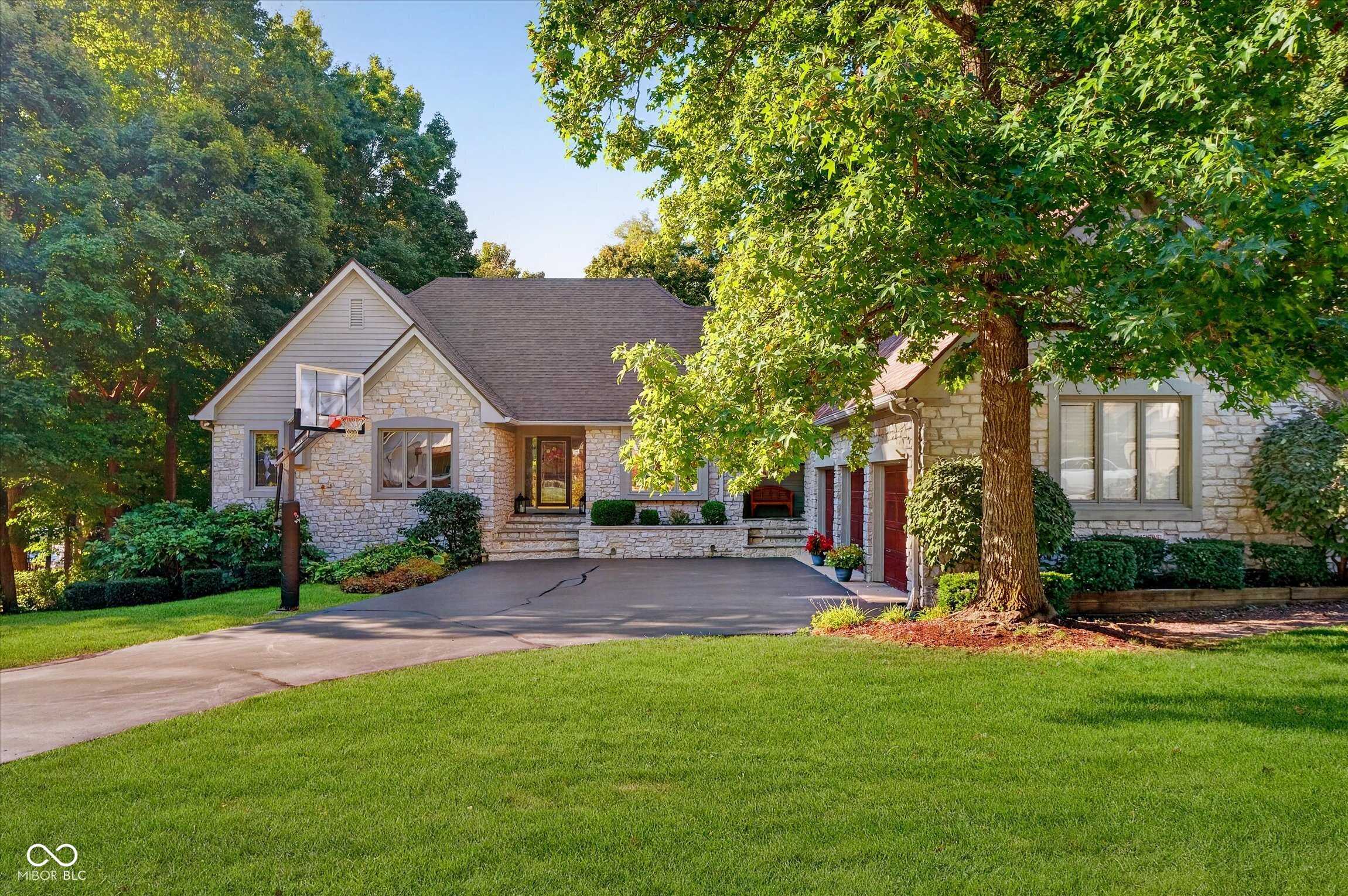 11667 Armada Court Fishers Indiana United States, for Sale, residential, Amir Chaudhary, Kingsway Real Estate Brokerage