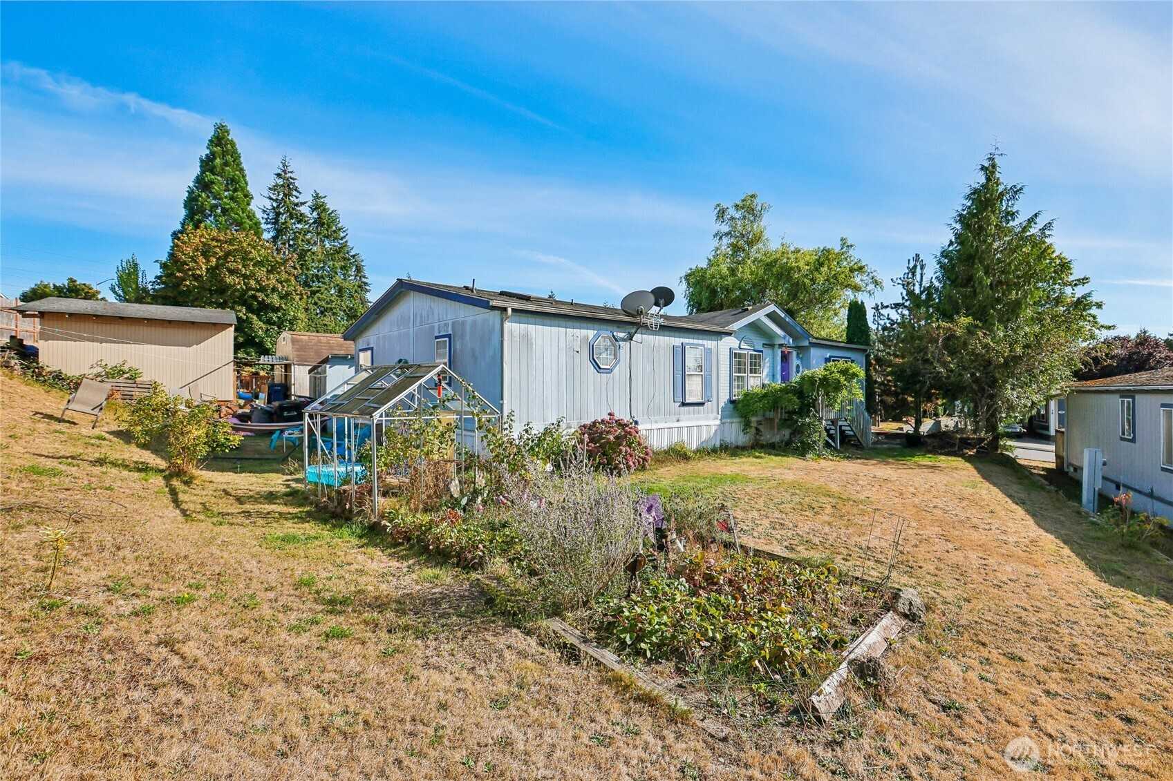 704 87th Avenue NE APT 4 Lake Stevens Washington United States, for Sale, residential,  , RXB Realty