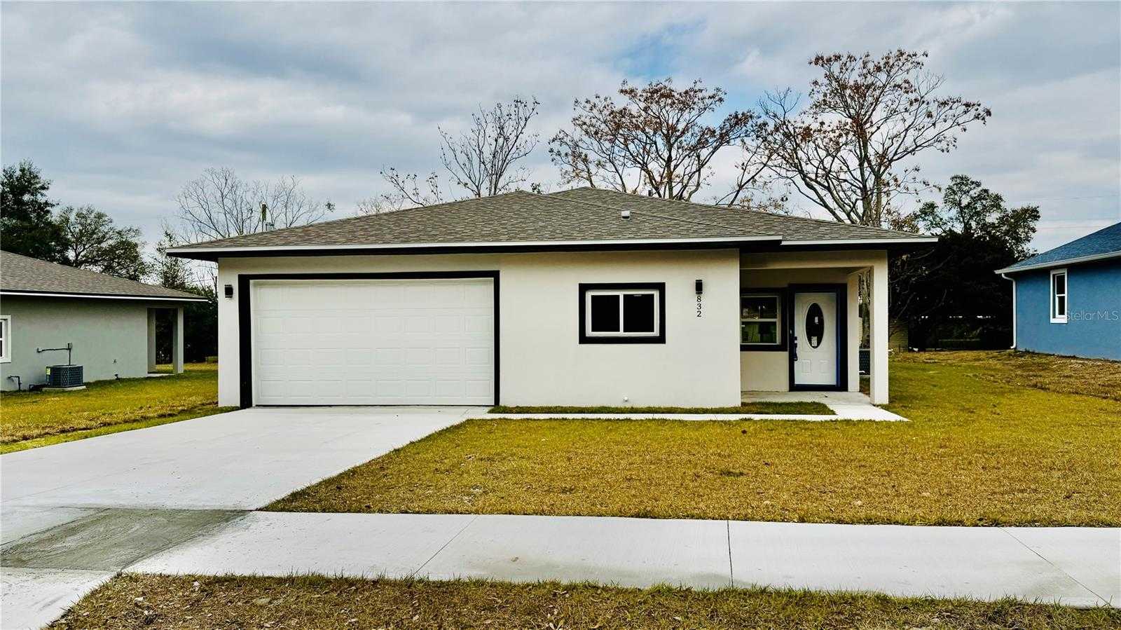 832 E DESOTO STREET Clermont Florida United States, for Sale, residential, Zaira Mejia, Spaces & Styles Group