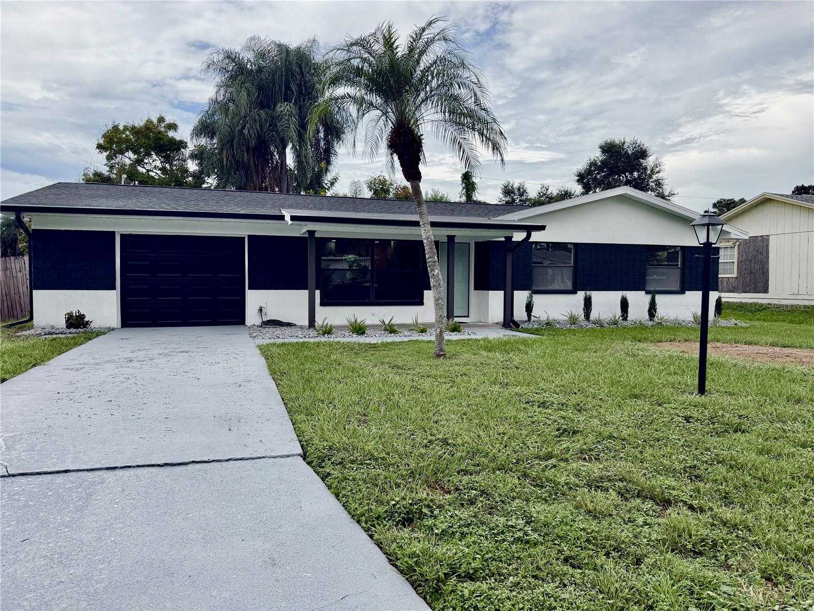 1800 CARDINAL DRIVE Clearwater Florida United States, for Sale, residential,  , The Mount Dora Group 