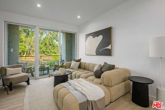 5851 Westside Crossing Lane Los Angeles California United States, for Sale, residential,  , InCom Real Estate - New Office