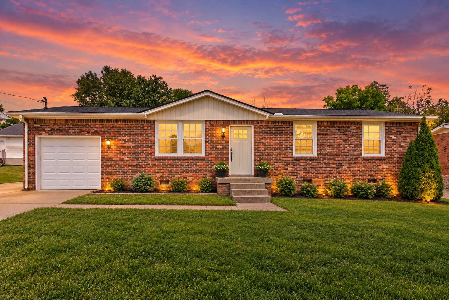 109 S Valley Rd Hendersonville Tennessee United States, for Sale, residential, Adam Hanes, LPT Realty