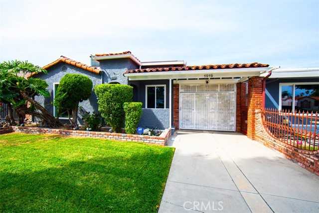 1919 W 82nd Los Angeles California United States, for Sale, residential,  , InCom Real Estate - New Office